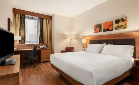 Hotel Hilton Garden Inn Sevilla image