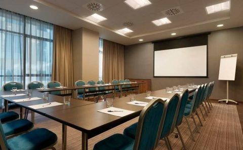 Hotel Hilton Garden Inn Sevilla image