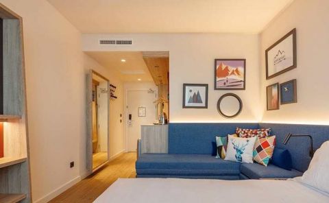 Hotel Hampton By Hilton Alcobendas Madrid image