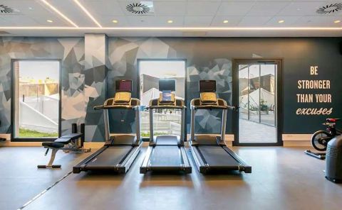 Hotel Hampton By Hilton Alcobendas Madrid image