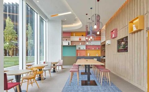 Hotel Hampton By Hilton Barcelona Fira Gran Via image