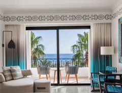 Hotel Hilton Los Cabos Beach & Golf Resort image