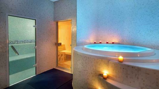 DoubleTree By Hilton Doha - Old Town, Doha