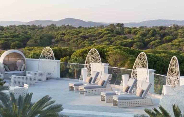 Conrad Algarve, Almacil