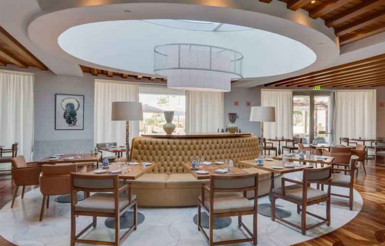 Conrad Algarve, Almacil