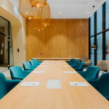 Hotel Hampton By Hilton Warsaw Reduta image