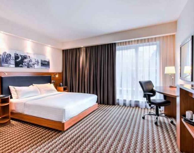 Hampton By Hilton Warsaw Airport