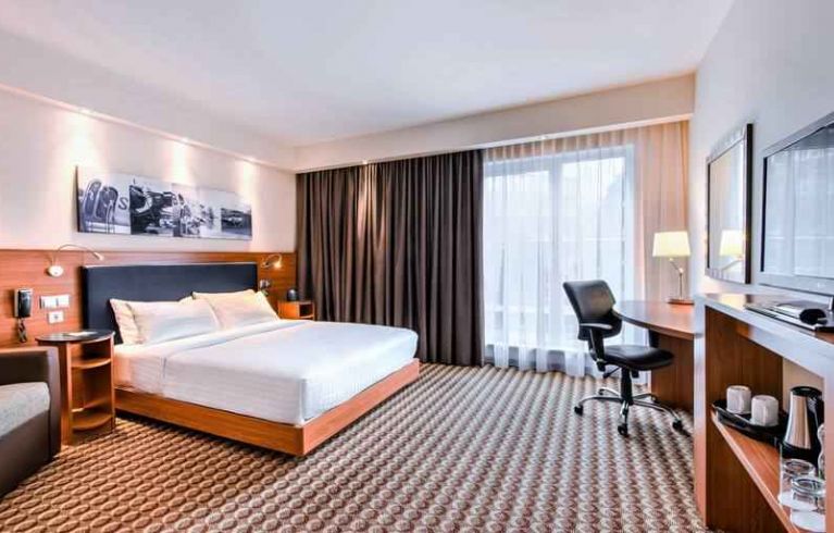 Hampton By Hilton Warsaw Airport, Warsaw