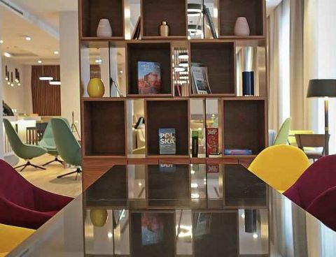 Hotel Hampton By Hilton Kalisz image