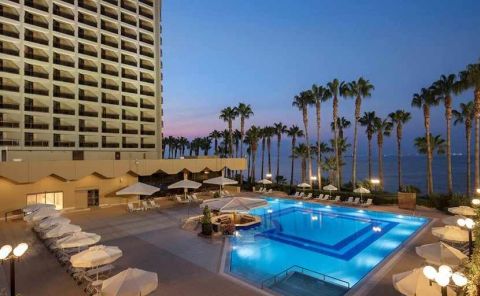 Hotel Mersin HiltonSA Hotel image