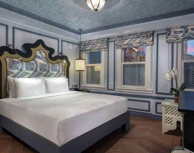 Hagia Sofia Mansions Istanbul, Curio Collection By Hilton