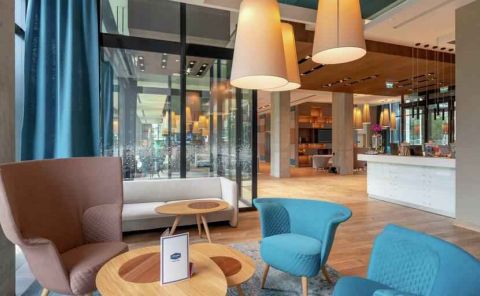 Hotel Hampton By Hilton Warsaw Mokotow image