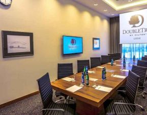 Small meeting room at the DoubleTree by Hilton Lodz.