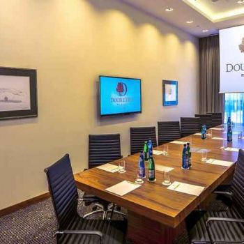 Hotel DoubleTree By Hilton Lodz image