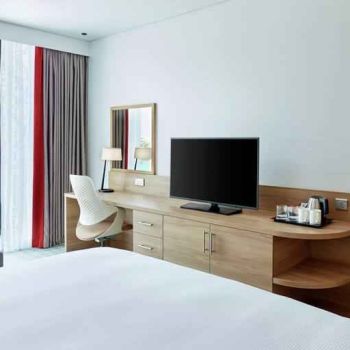 Hotel Hilton Garden Inn Muscat Al Khuwair image