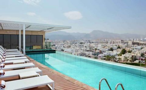 Hotel Hilton Garden Inn Muscat Al Khuwair image
