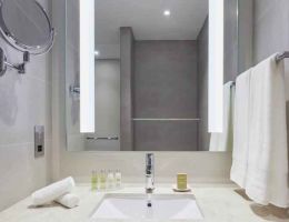 Hilton Garden Inn Muscat Al Khuwair, Muscat