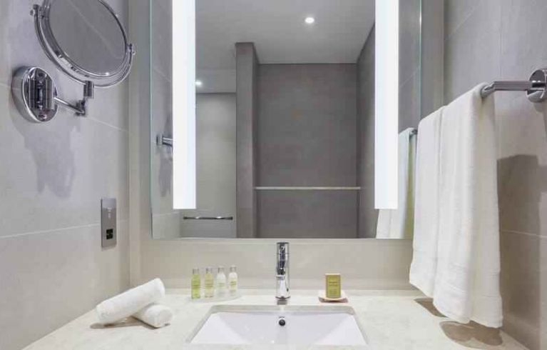 Hilton Garden Inn Muscat Al Khuwair, Muscat