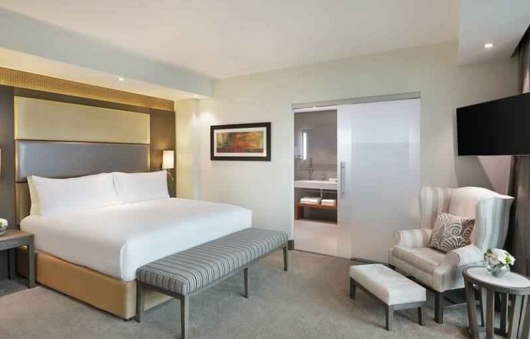 Legend Hotel Lagos Airport, Curio Collection By Hilton, Lagos