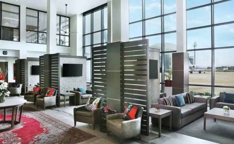Hotel Legend Hotel Lagos Airport, Curio Collection By Hilton image