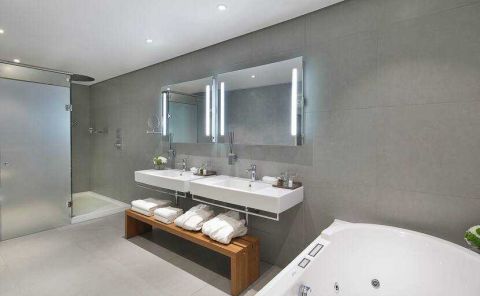 Hotel Legend Hotel Lagos Airport, Curio Collection By Hilton image