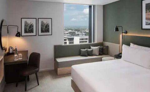 Hotel Hilton Garden Inn Umhlanga Arch image