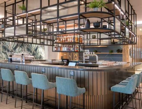 Hotel Hilton Garden Inn Umhlanga Arch image