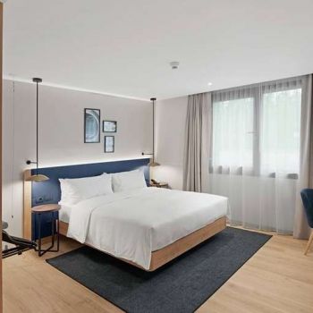 Hotel Hilton Garden Inn Bucharest Airport image