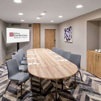 Hotel Hilton Garden Inn Bucharest Airport image