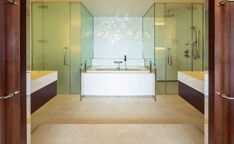 Hotel Hilton Fukuoka Sea Hawk image