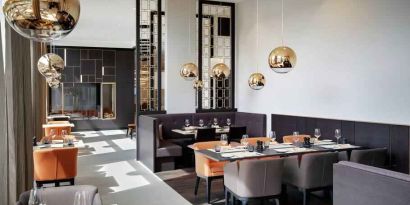 Comfortable hotel workspace at the Hilton Garden Inn Zurich Limmattal.