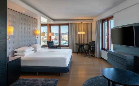 Hotel Hilton Stockholm Slussen image