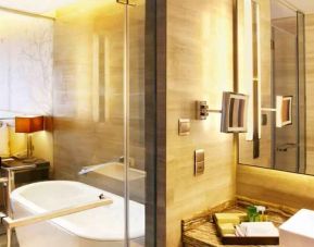 Guest bathroom with bath tub at the Hilton Colombo Residence.