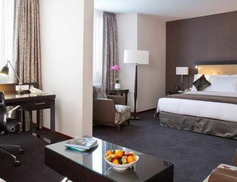 Hotel DoubleTree By Hilton Luxembourg image