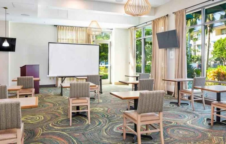Embassy Suites By Hilton Oahu Kapolei, Kapolei