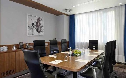 Hotel DoubleTree By Hilton Zagreb image