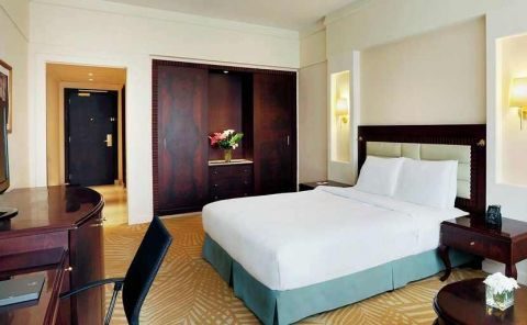 Hotel Hilton Alexandria Green Plaza image