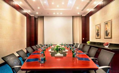 Hotel Hilton Alexandria Green Plaza image