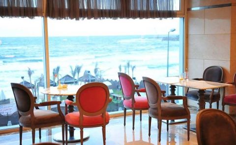 Hotel Hilton Alexandria Corniche image