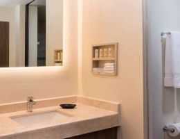 Hampton Inn & Suites By Hilton Salamanca Bajio, Salamanca