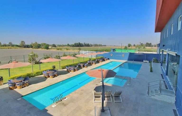 Hampton Inn & Suites By Hilton Salamanca Bajio, Salamanca