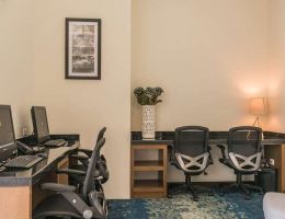 Hampton Inn & Suites By Hilton Salamanca Bajio, Salamanca
