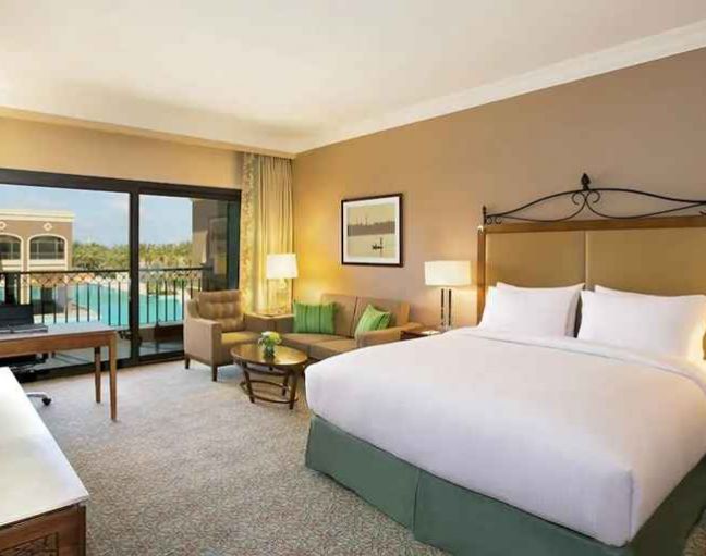Hilton Alexandria King's Ranch