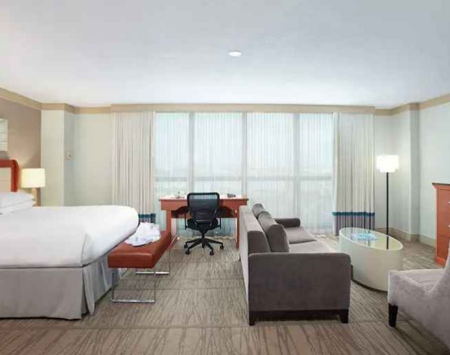 DoubleTree By Hilton Miami Airport & Convention Center