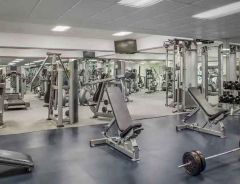 Hotel DoubleTree By Hilton Miami Airport & Convention Center image