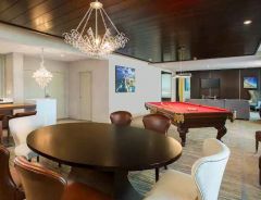 Hotel DoubleTree By Hilton Miami Airport & Convention Center image