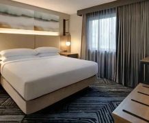Hotel Embassy Suites By Hilton San Rafael Marin County image