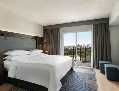 Hotel Embassy Suites By Hilton Los Angeles - Downey image