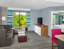 Hampton Inn & Suites Annapolis, Annapolis