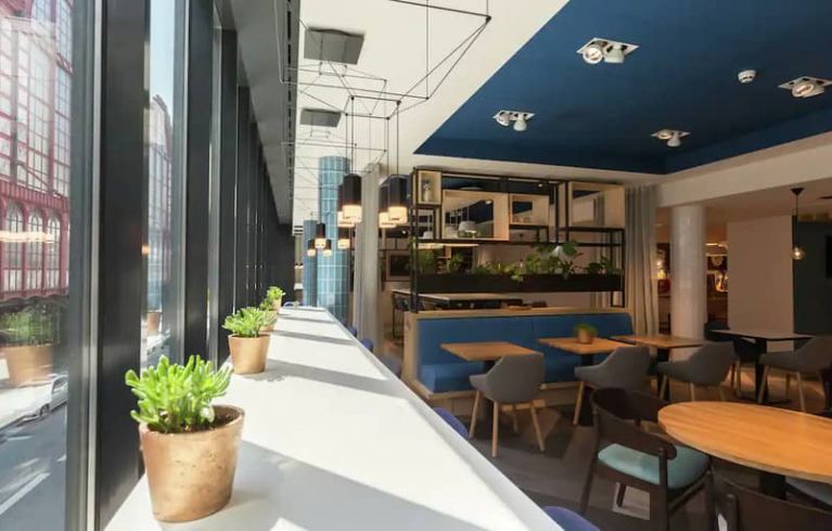 Hampton By Hilton Antwerp Central Station, Antwerp